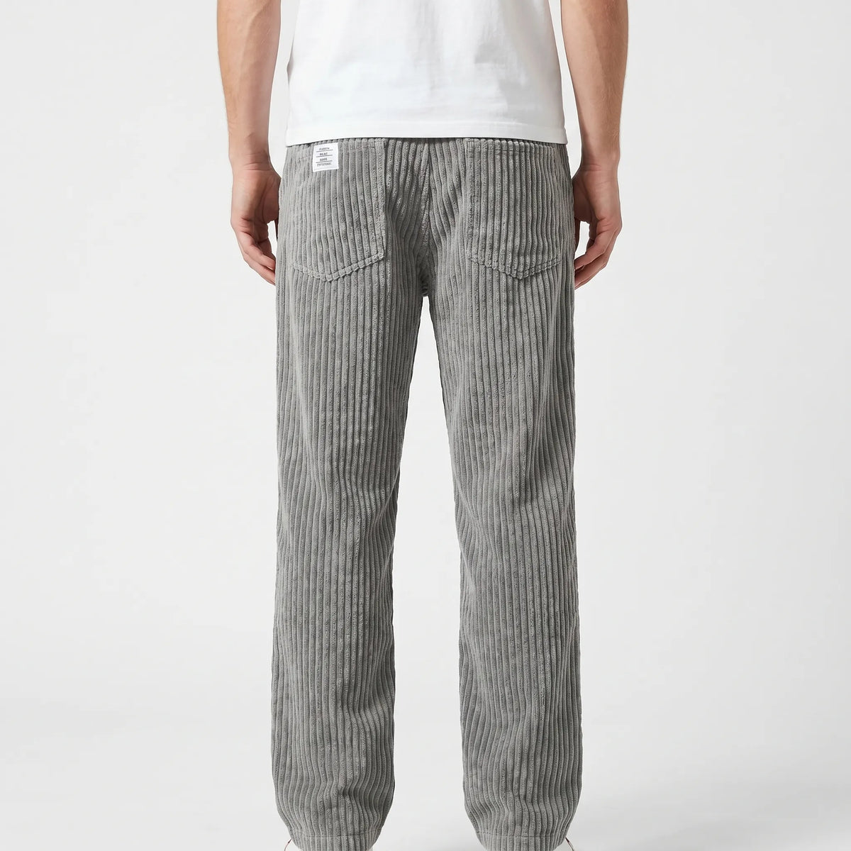 VAREL | PANTALÓN DE PANA DE CORTE RELAJADO