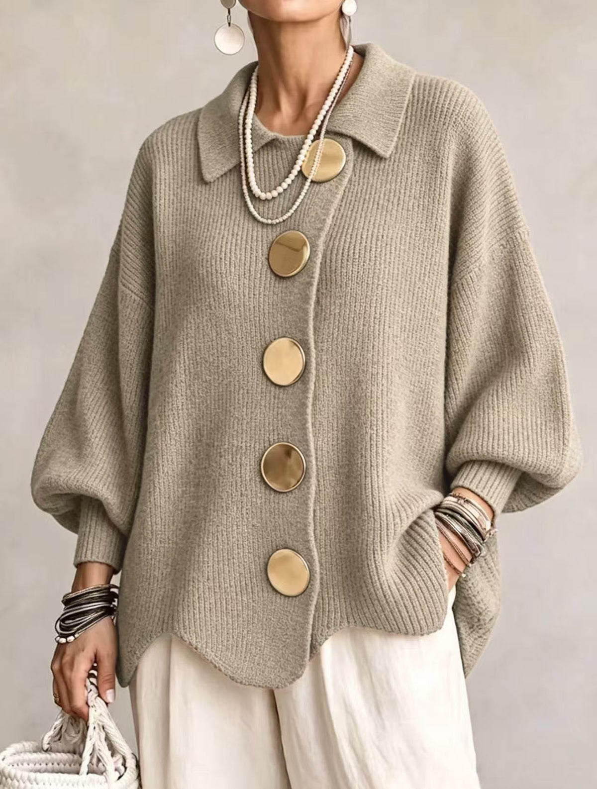 VICTOIRE | CÁRDIGAN OVERSIZE CON BOTONES DORADOS